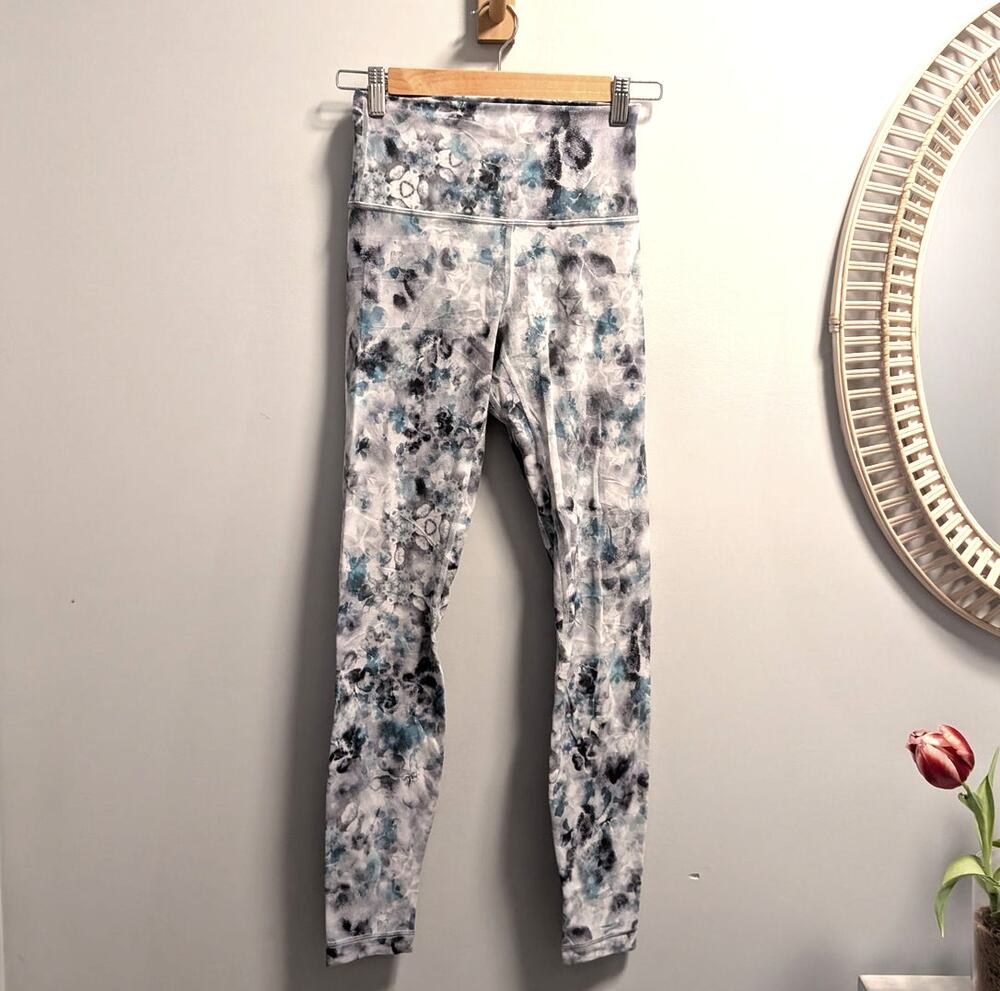 Lululemon Align Pant 28β Kaleidofloral Multi Leggings Size 4